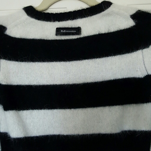 Dolce&gabbana  angora sweater sz small - Picture 3 of 4